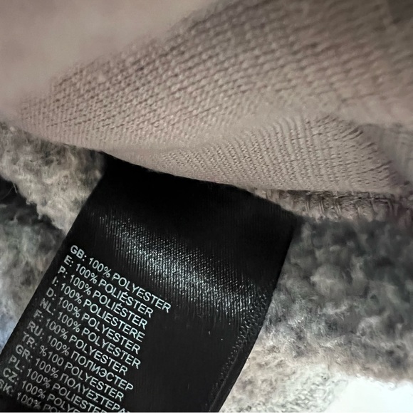 North Face Girls Jacket - Picture 8 of 9